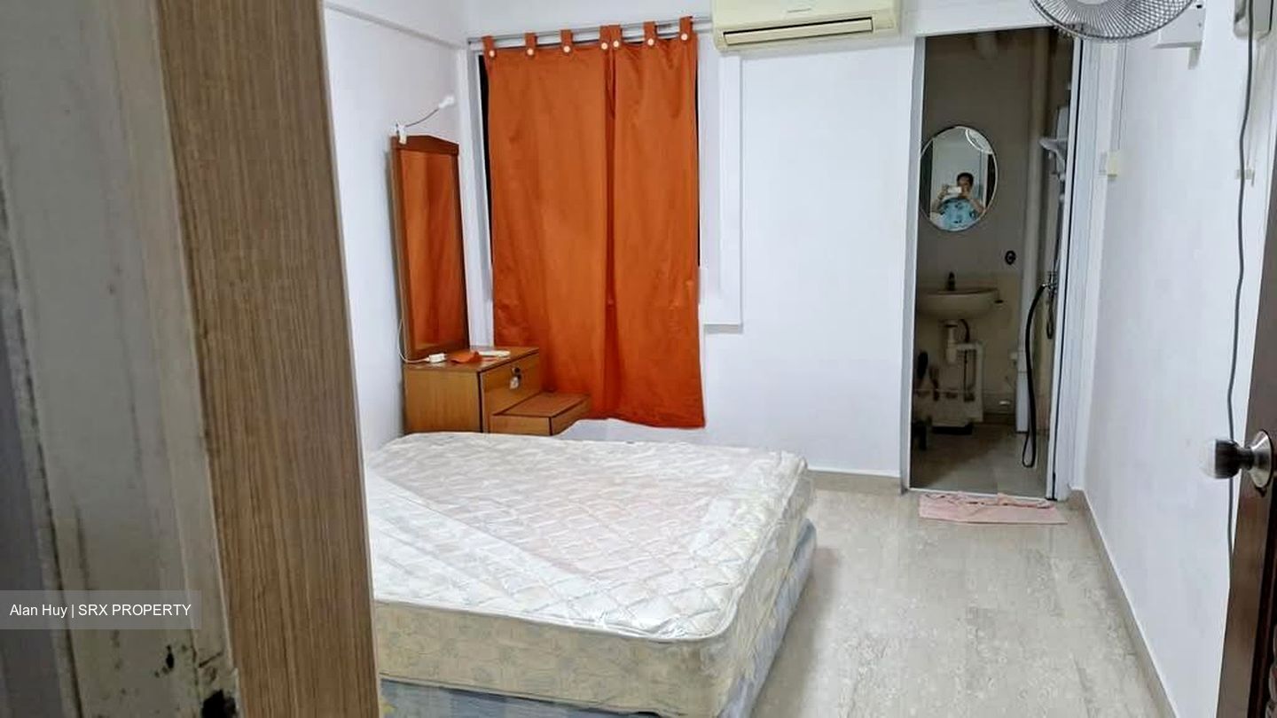 Blk 704 Chong Pang Green (Yishun), HDB 4 Rooms #587740271
